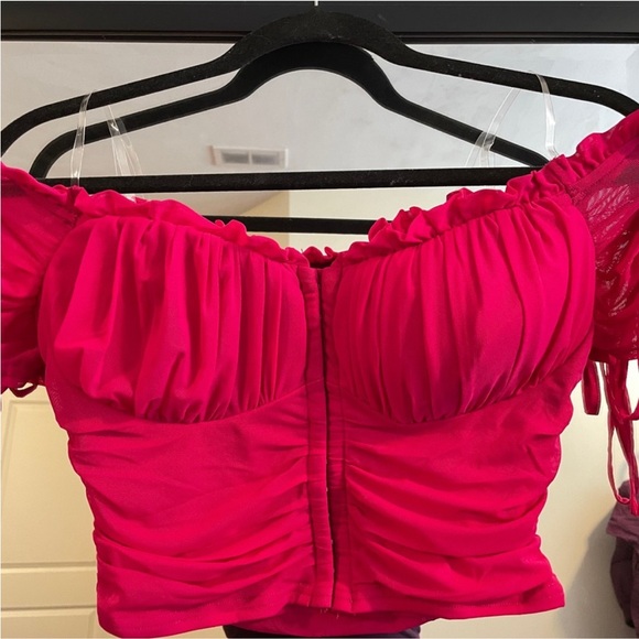 Off the shoulder, rouge, corset crop top - Picture 2 of 8